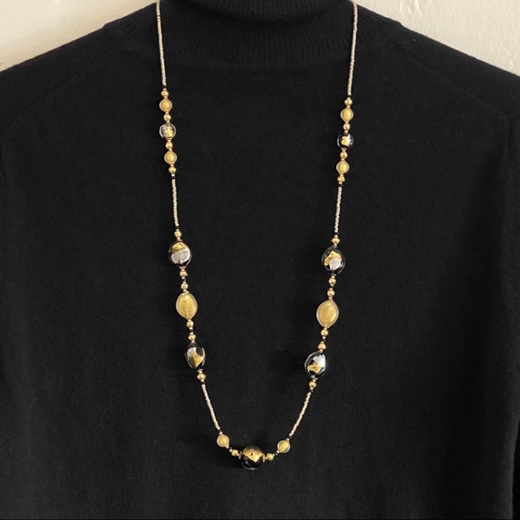 Art glass bead necklace. - Picture 3 of 6